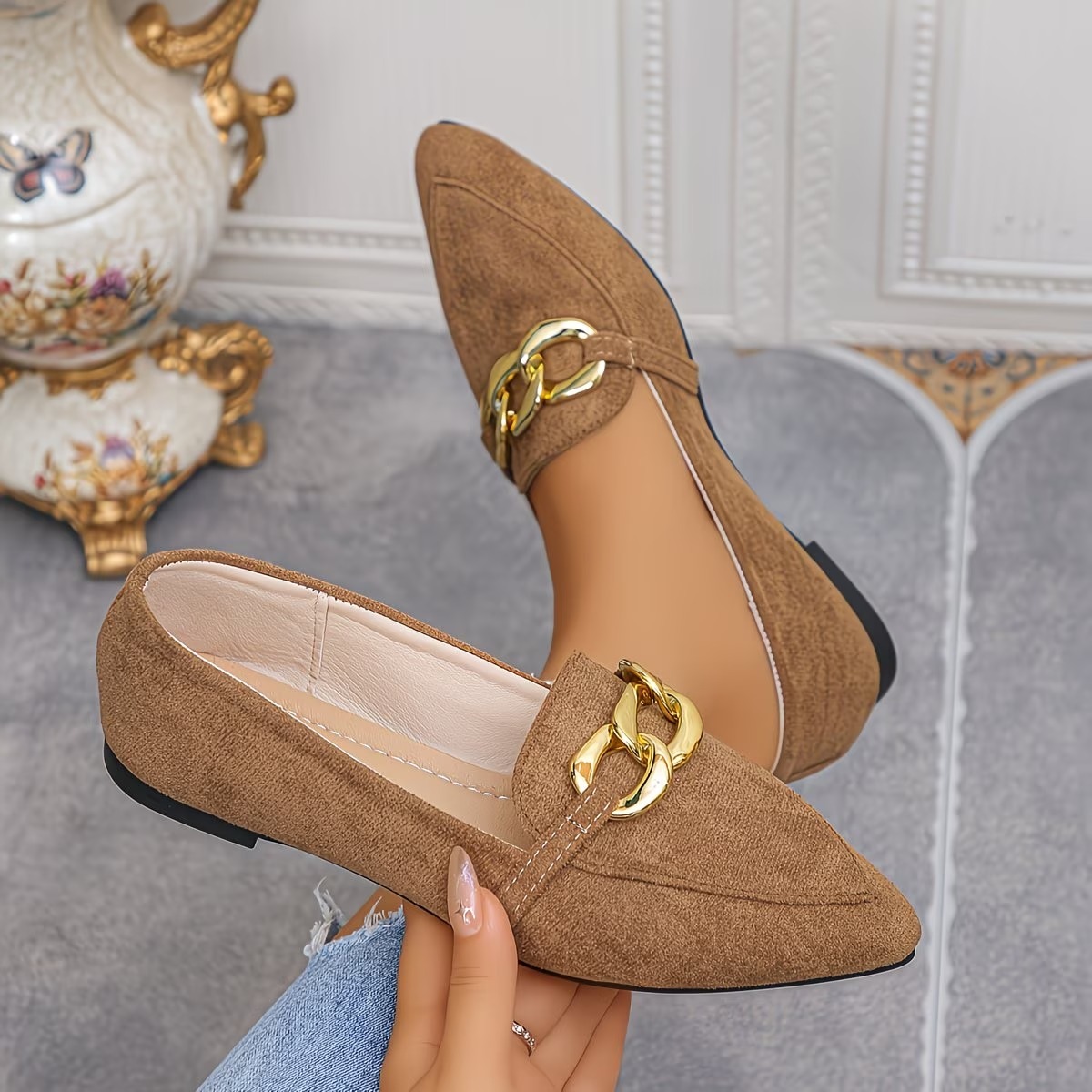 Women's Stylish Pointed Loafers