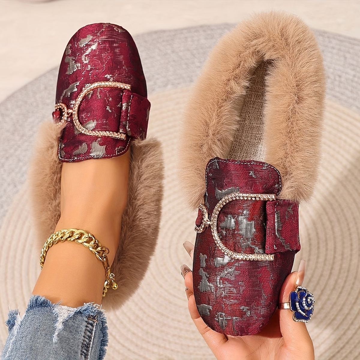 Women's Elegant Moccasin Plush Slippers
