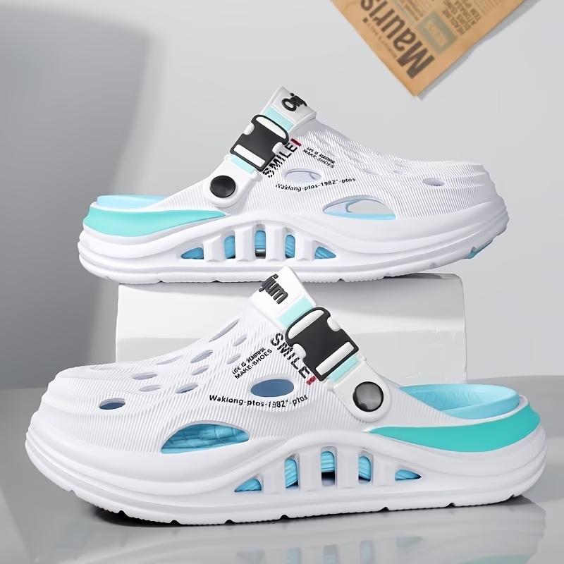 Women's Wide-Toe Clogs