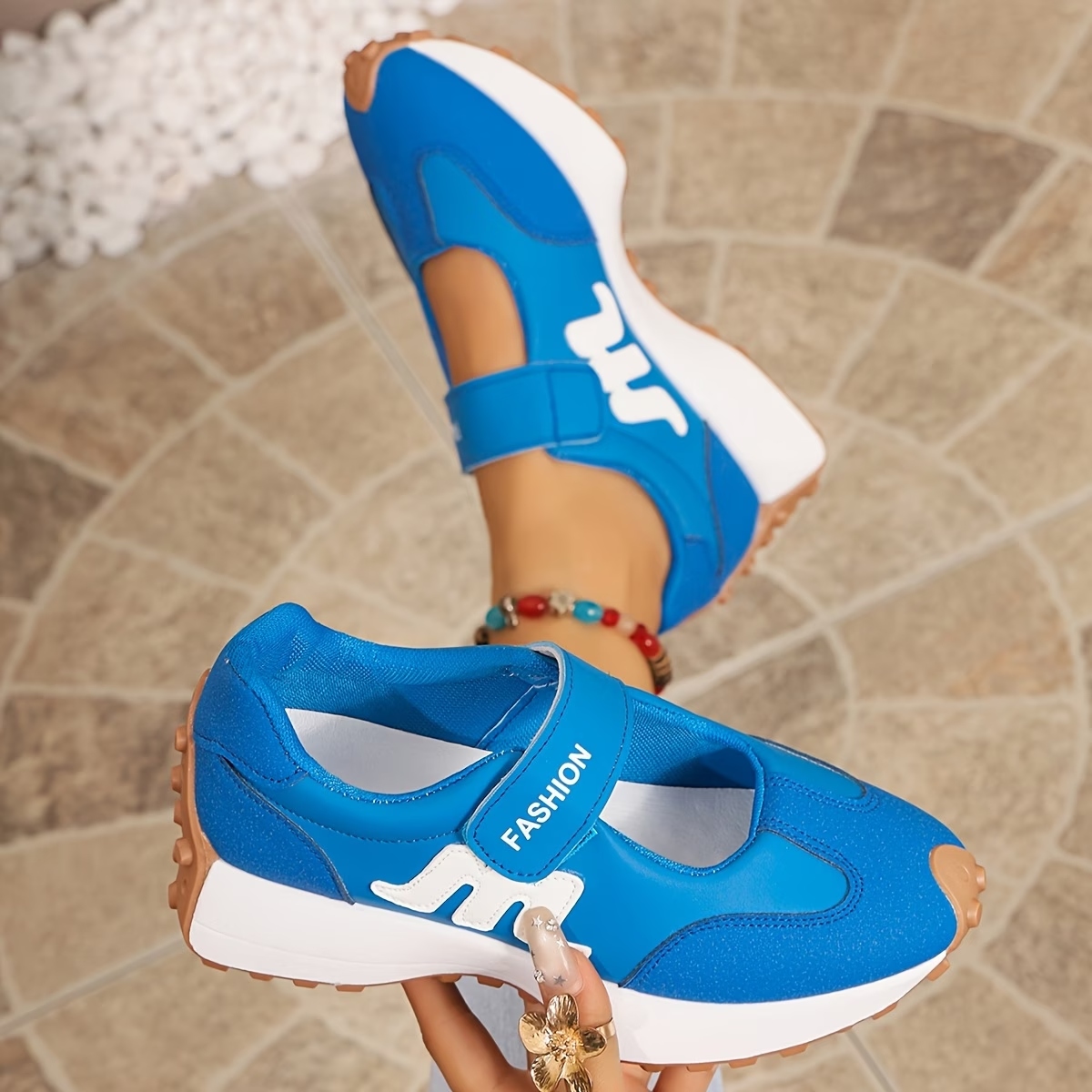 Women's Easy Comfy Trendy Sneakers