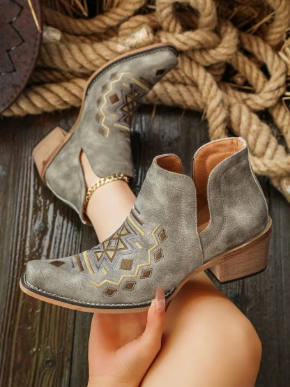 Women's Vintage Western Boots