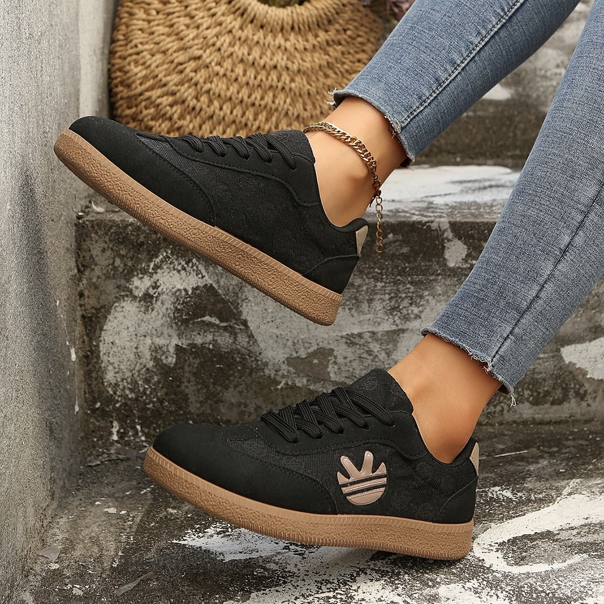 Women's Two-Tone Vintage Sneakers