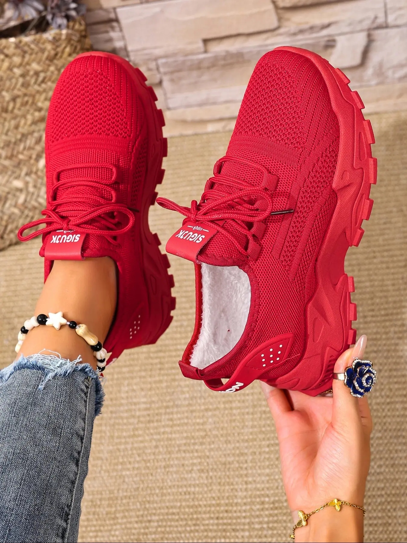 Women's Knit Fleece Lined Sneaker