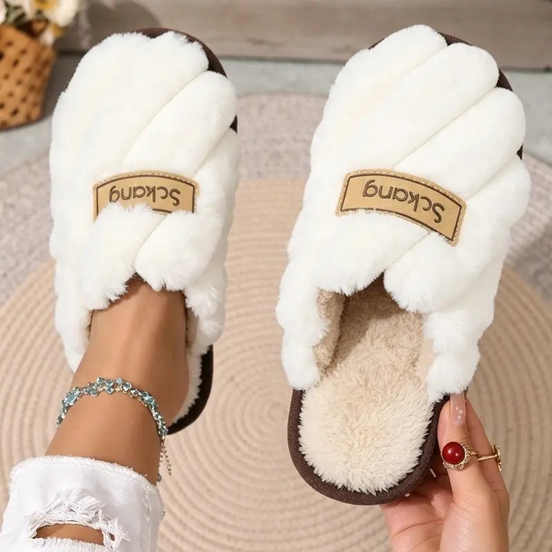 Women's Pineapple Grain Slippers
