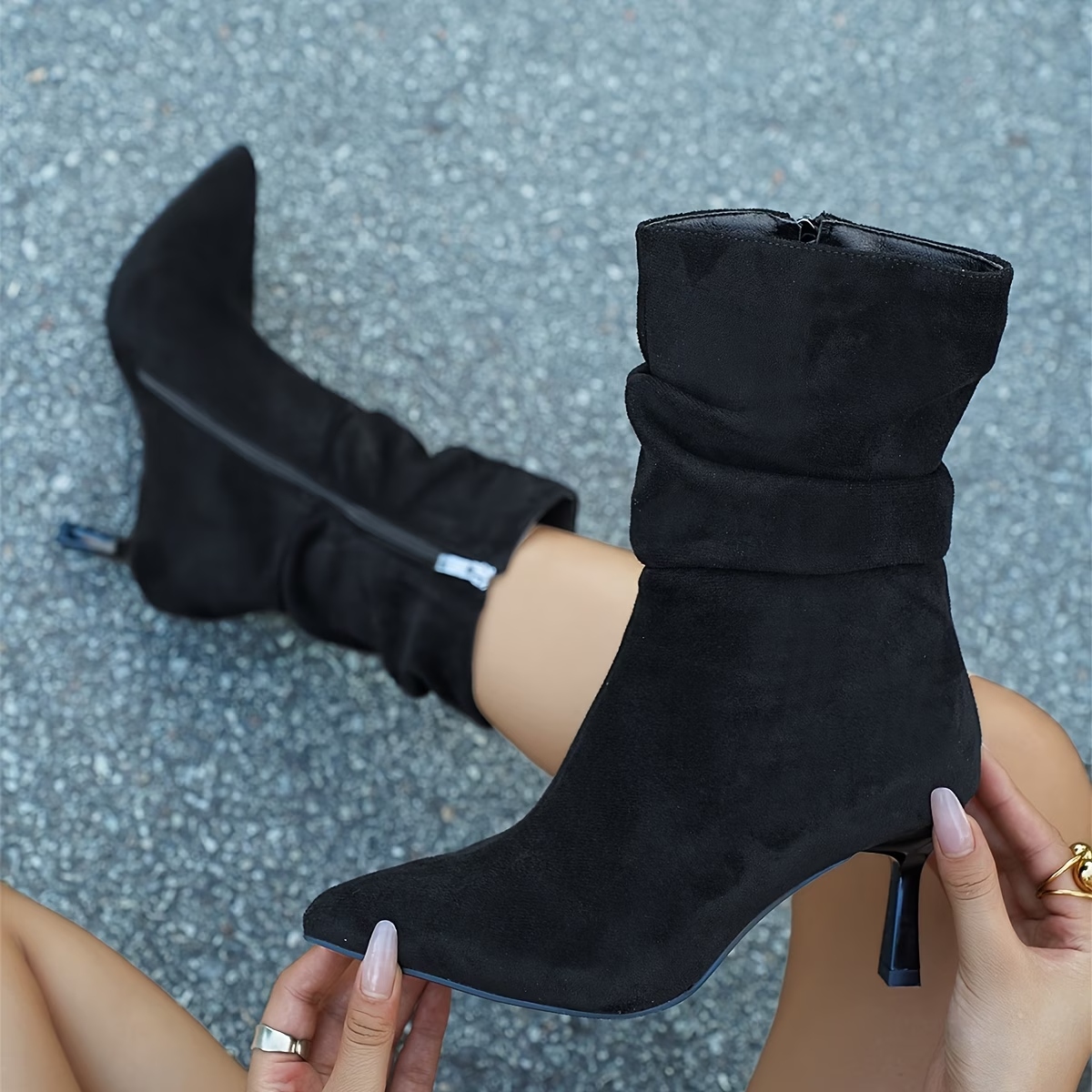 Women's Pointed Edges Mid Heeled Boots