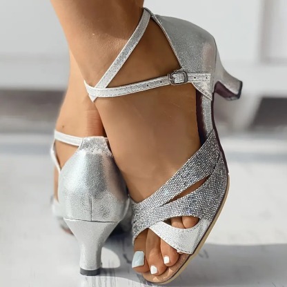 Medium Heel Soft-soled Latin Dance Shoes