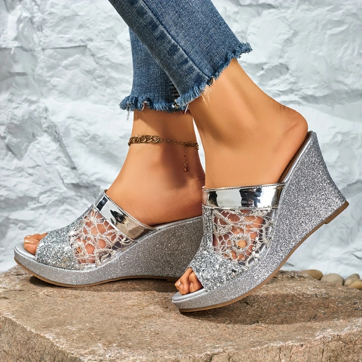Elegant Lace Wedge Heeled Sandals