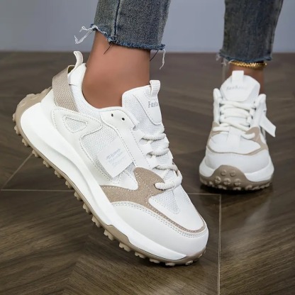 Women's Low Top Lace Up Running Shoes