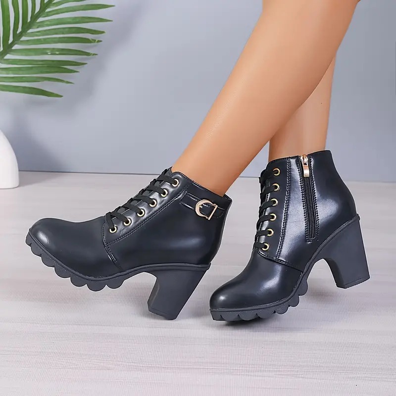 Women's Retro Chic Ankle Boots