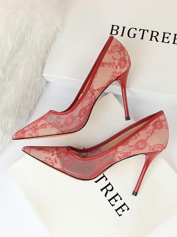 Women's Mesh Hollow Contrast Lace Pumps