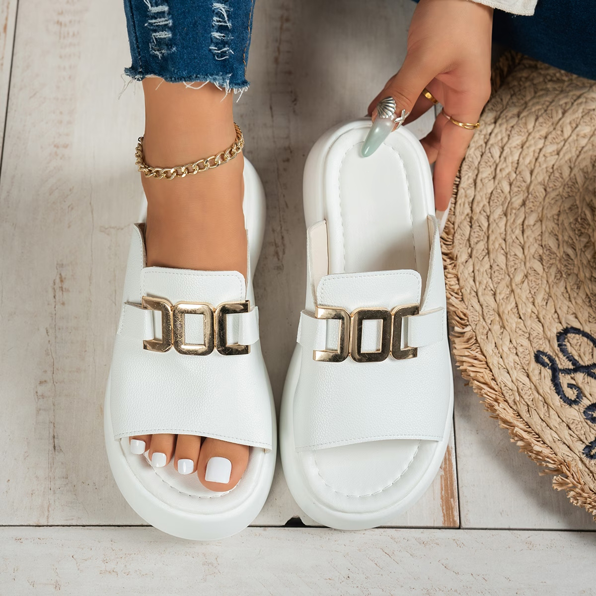 Women's Premium Buckle Slippers