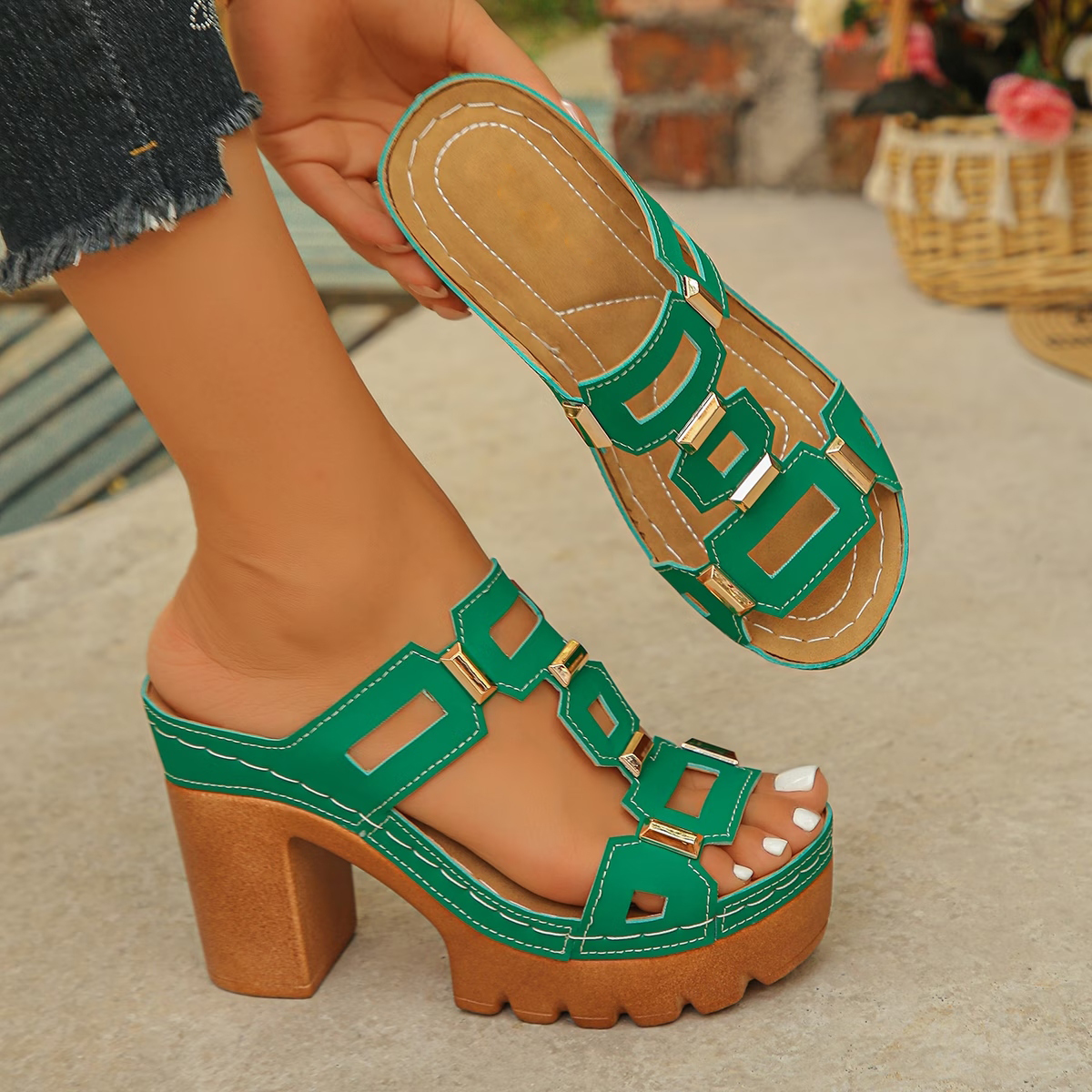 Women'S Bold Geometric Heeled Sandals