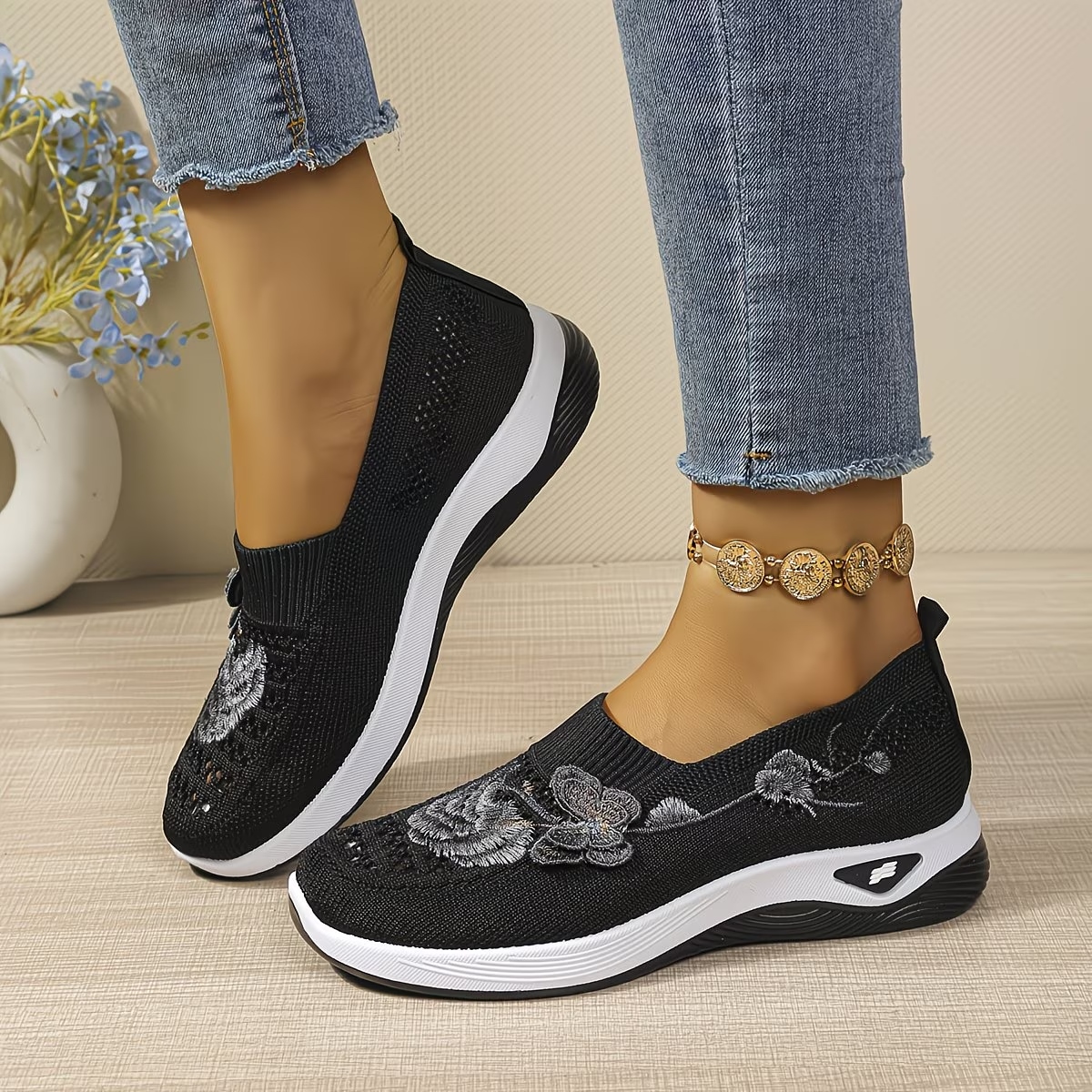 Women's Ethnic Mesh Loafers