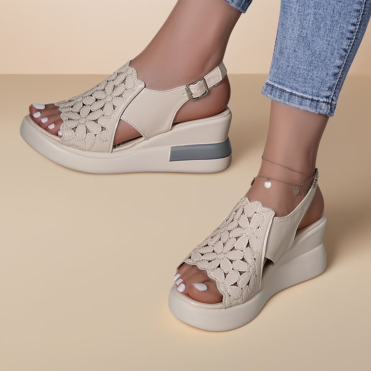 Women's Hollow Lace Up High-Heeled Sandals