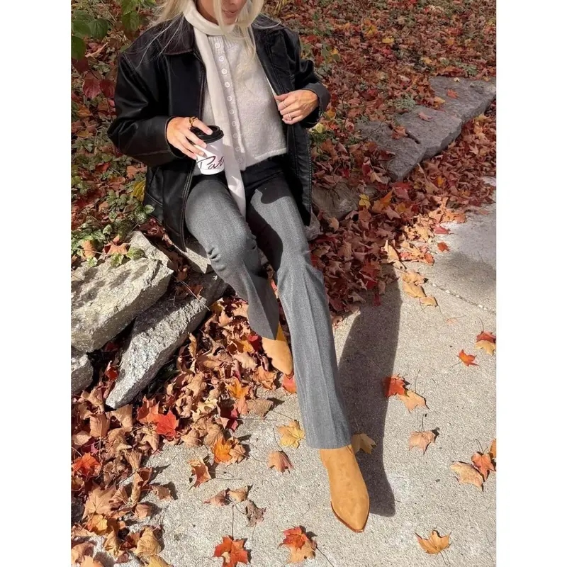 Women's Stacked Kitten Ankle Boots