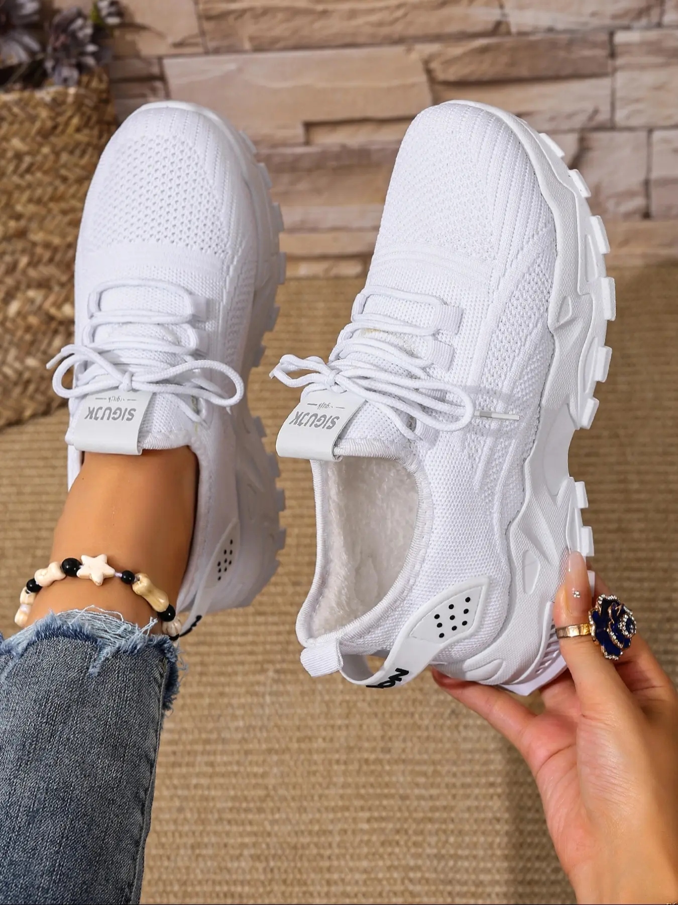 Women's Knit Fleece Lined Sneaker