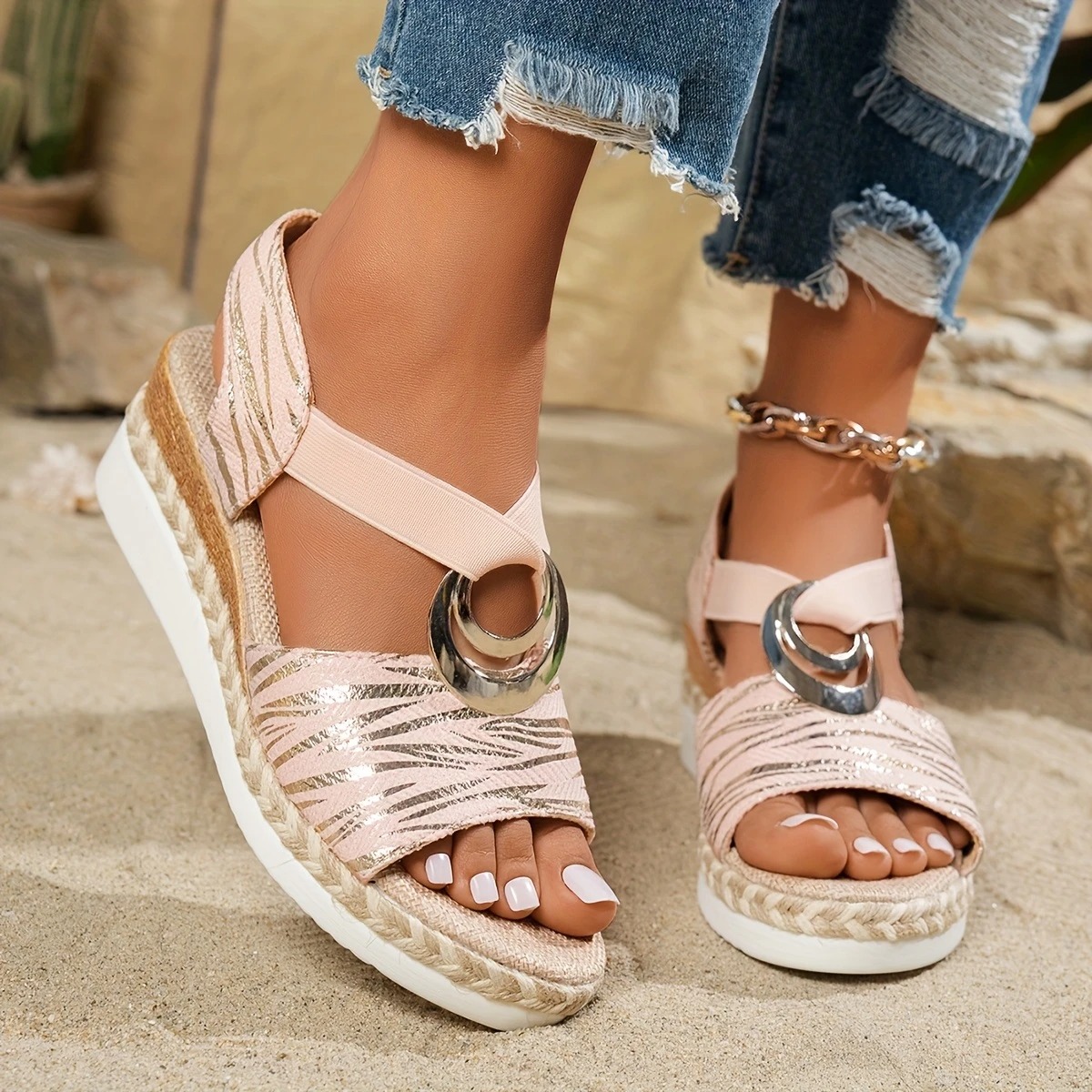 Stylish Vintage Platform Sandals