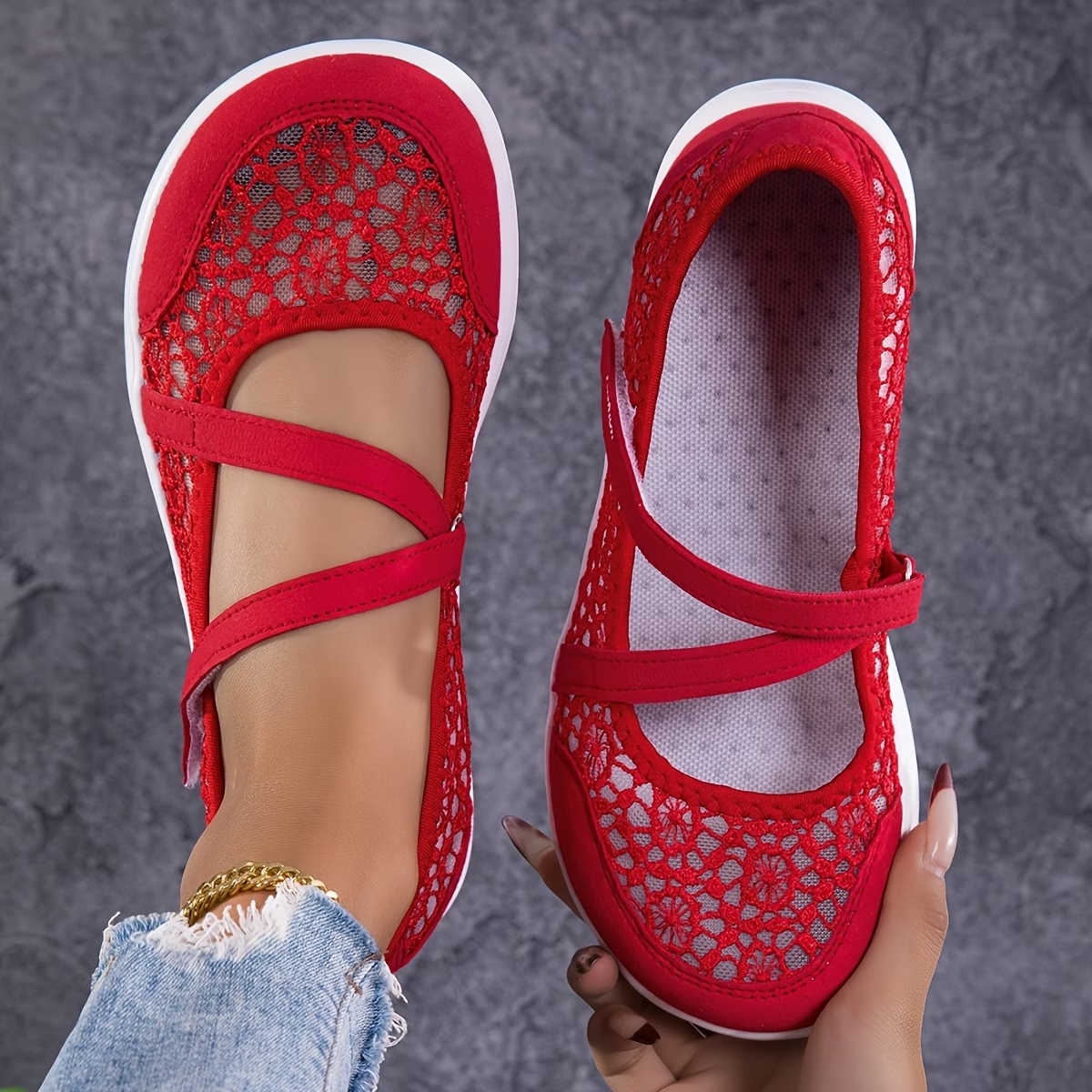 Women's Hollow Lace Floral Sandals