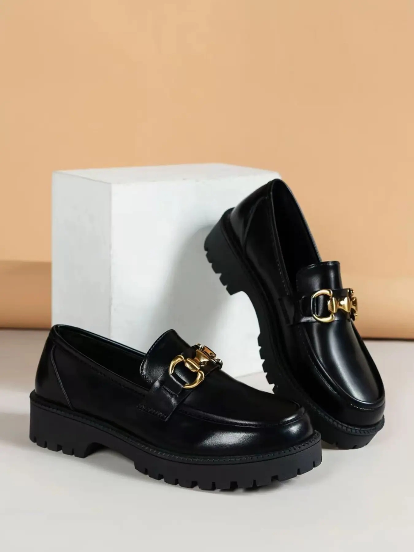 Women's Elegant Thick-Sole Loafer
