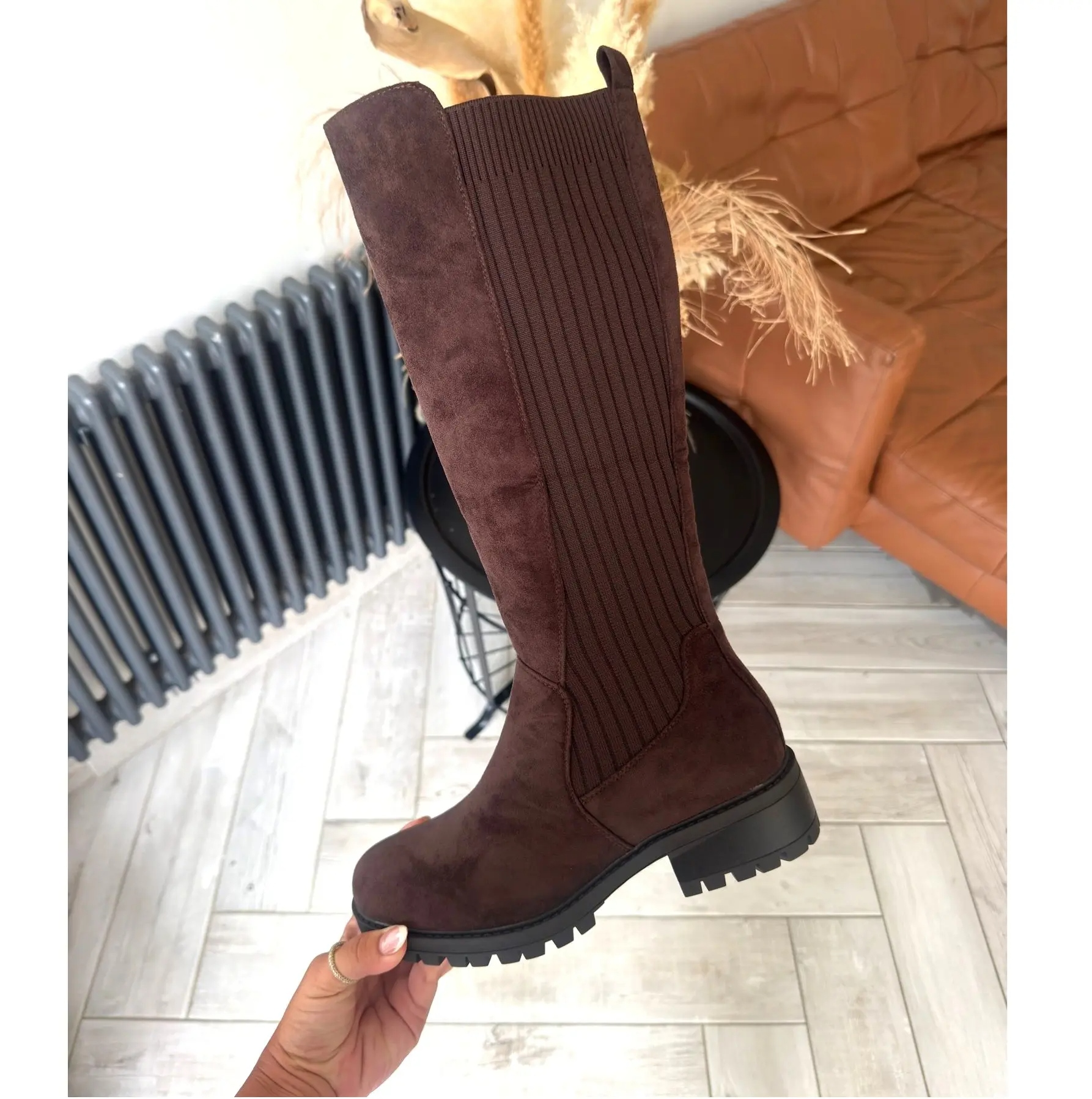 Women's Stretch Elastic Gusset Zip Closure Boots