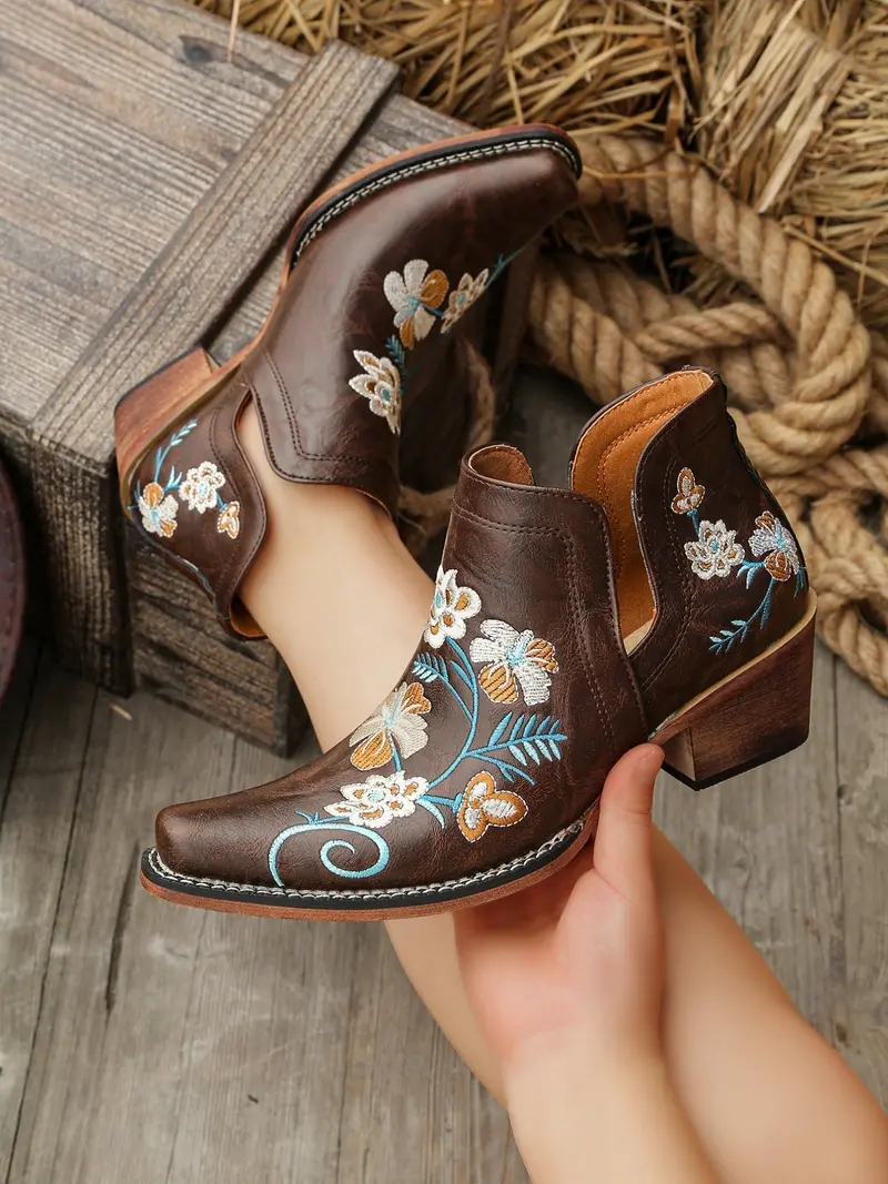 Women's Vintage Western Boots