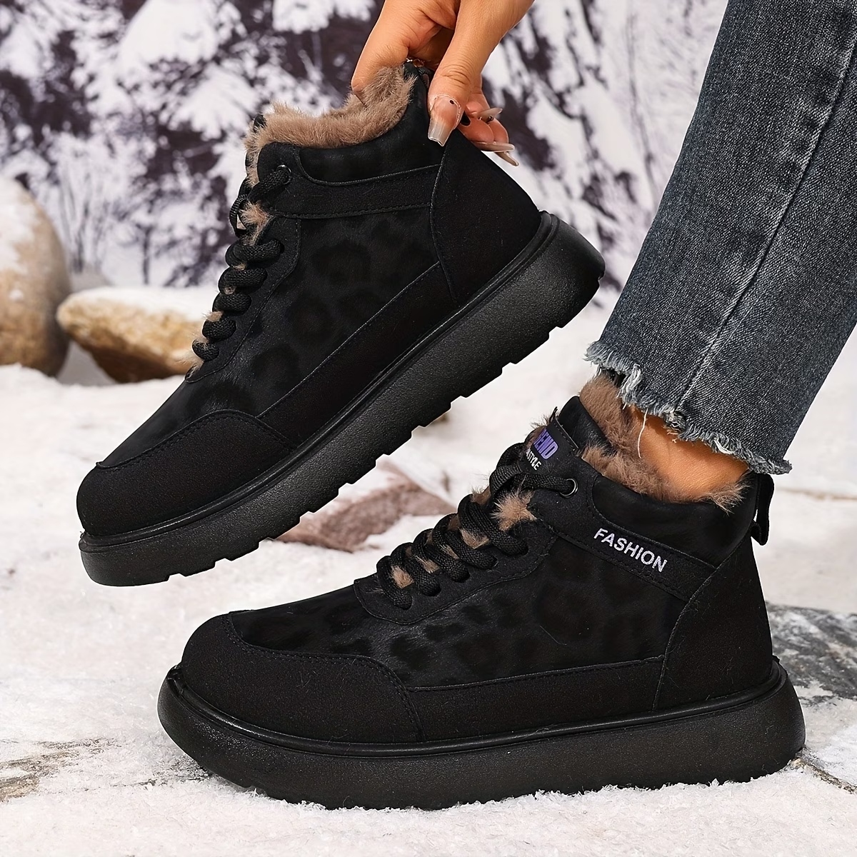 Women's Leopard Laces Short Boots