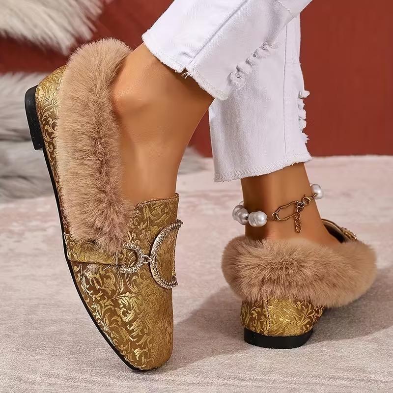 Women's Elegant Moccasin Plush Slippers