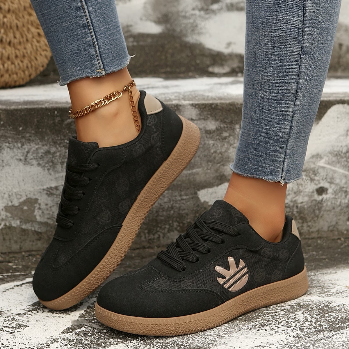 Women's Two-Tone Vintage Sneakers