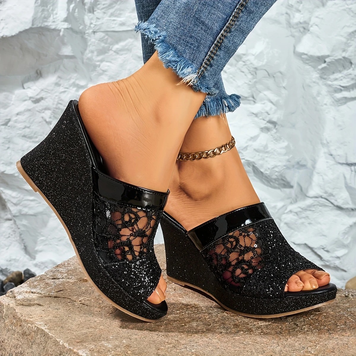 Elegant Lace Wedge Heeled Sandals