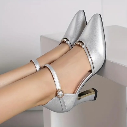 Women's Hollow Square Buckle Heels