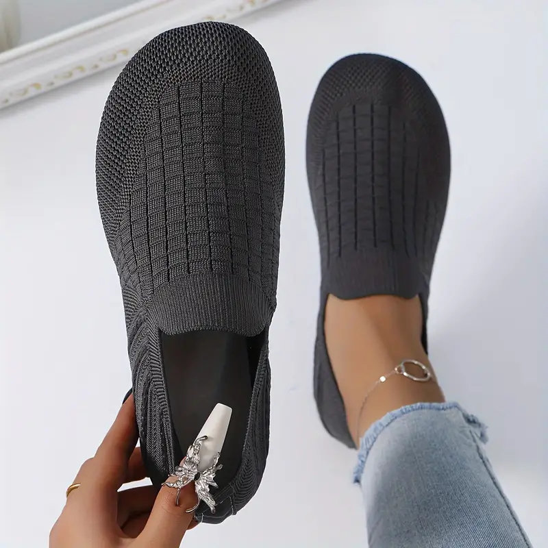 Women's Big Head Knitted Wide Foot Shoes