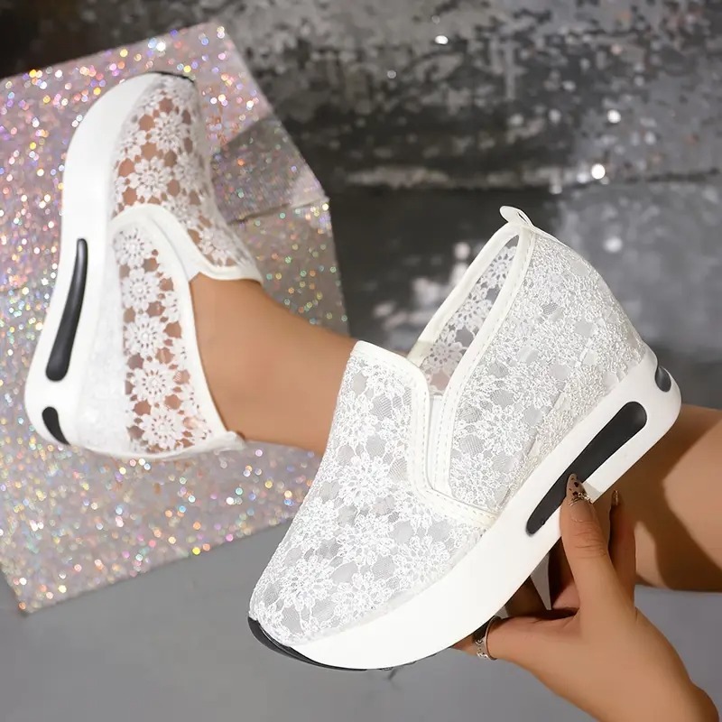 Women's Breathable Mesh Sneakers