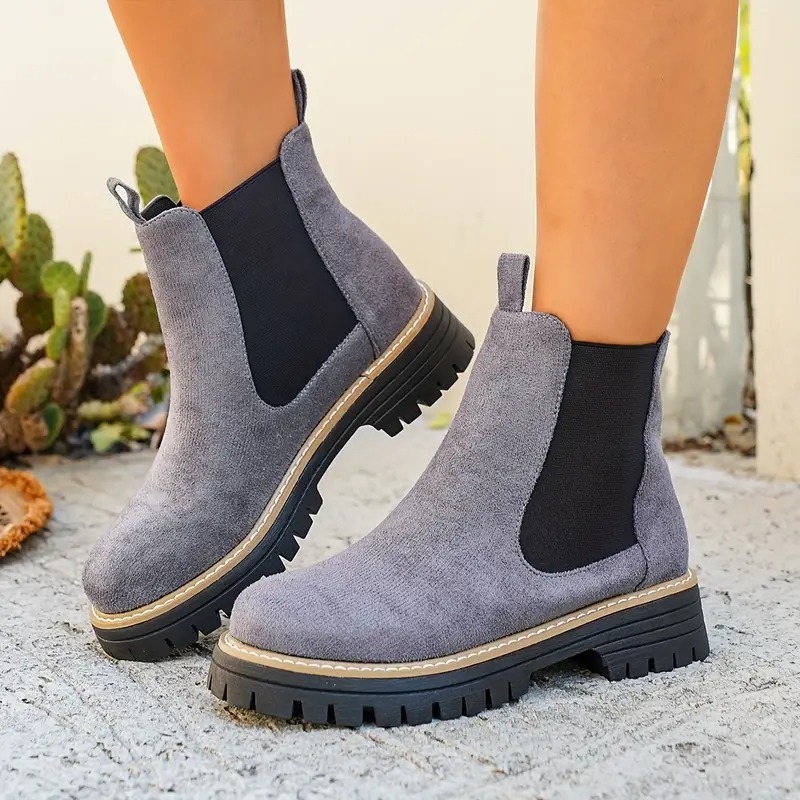 Women's Chunky Chelsea Ankle Boots