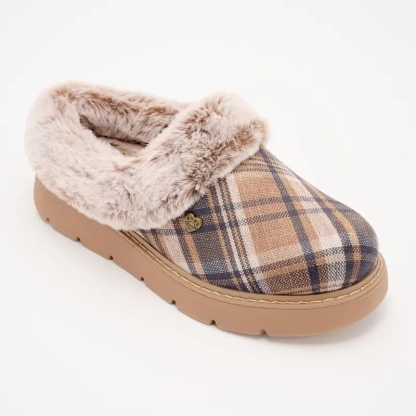 Cozy Blend Printed Slippers