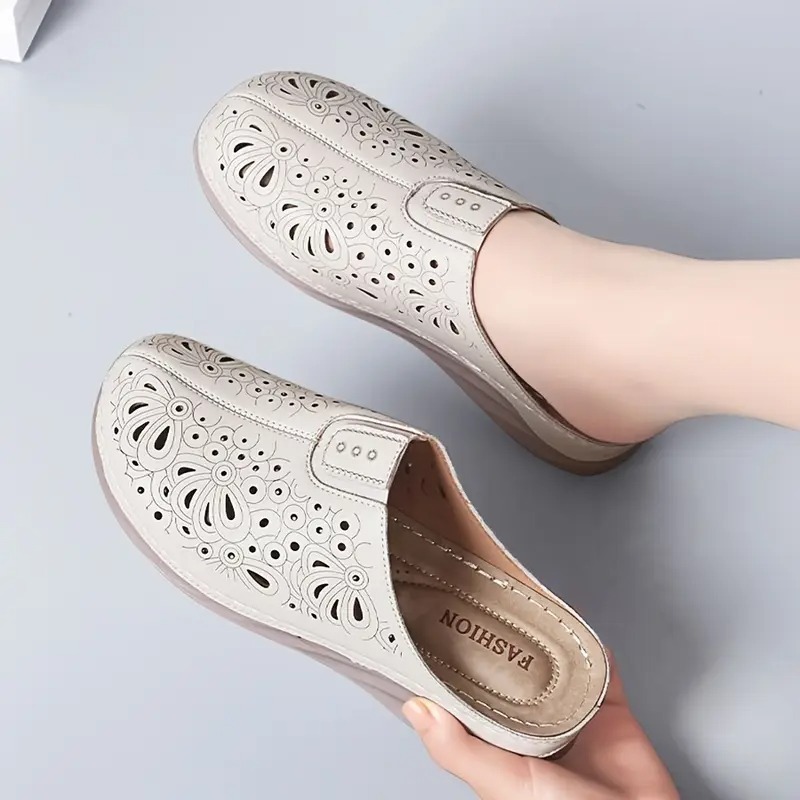 Women's Casual Hollow-Out Walking Slippers