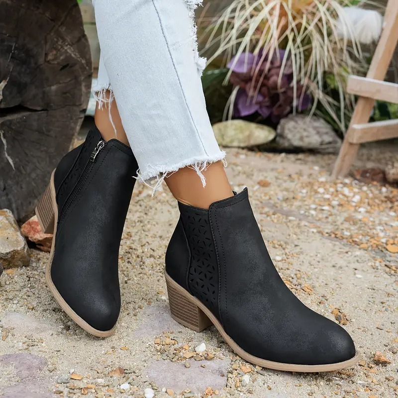 Women's Vintage Chunky Heel Ankle Boots