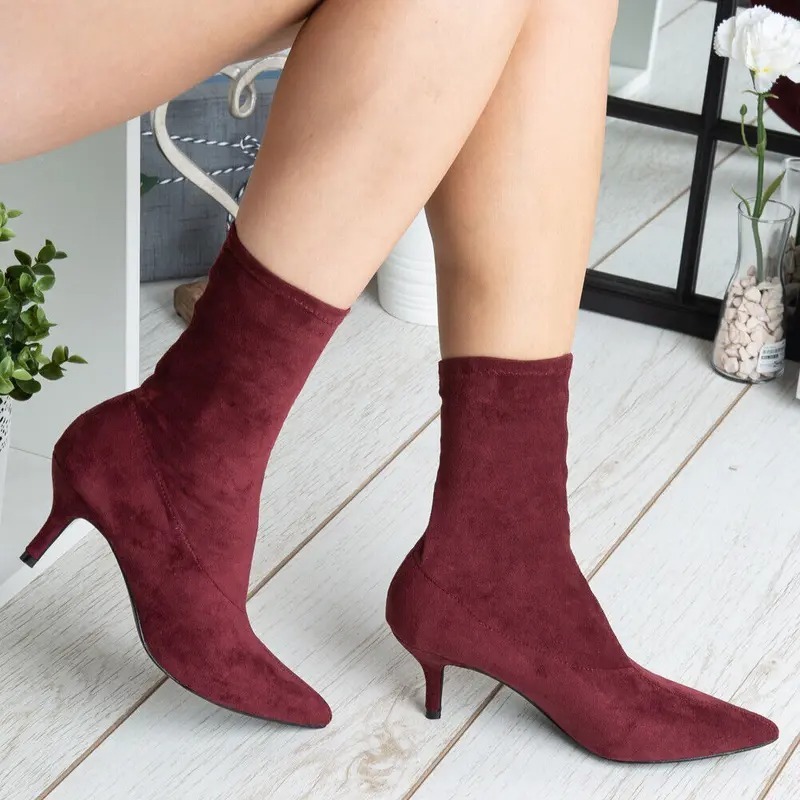 Women's Pointed Toe Kitten Heel Boots