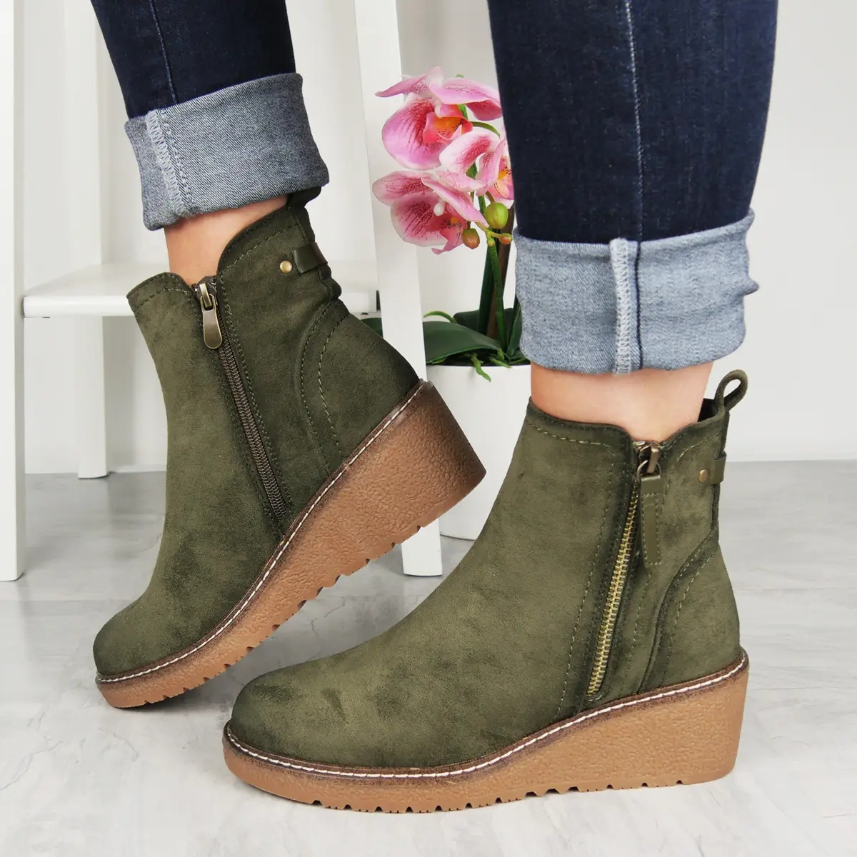 Women's Lined Zip Warm Boots