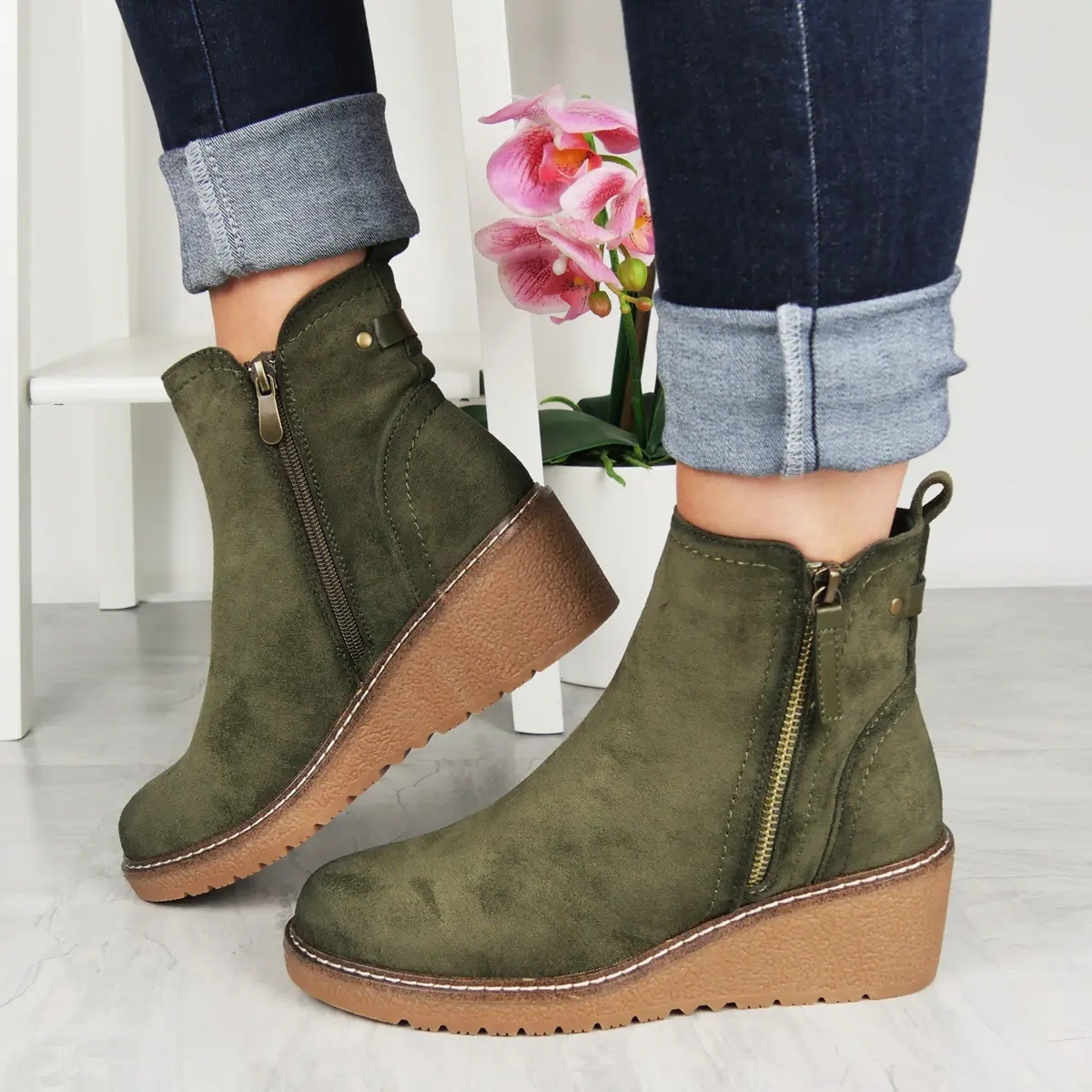 Women's Lined Zip Warm Boots