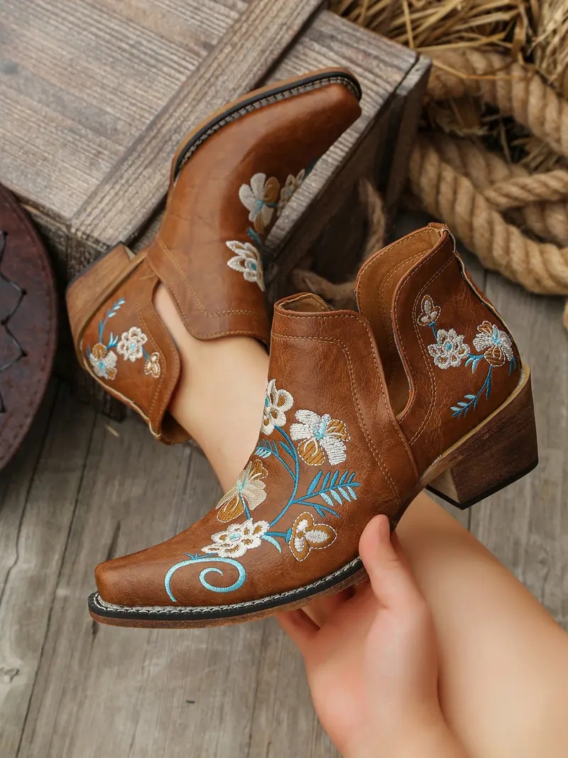 Women's Vintage Western Boots