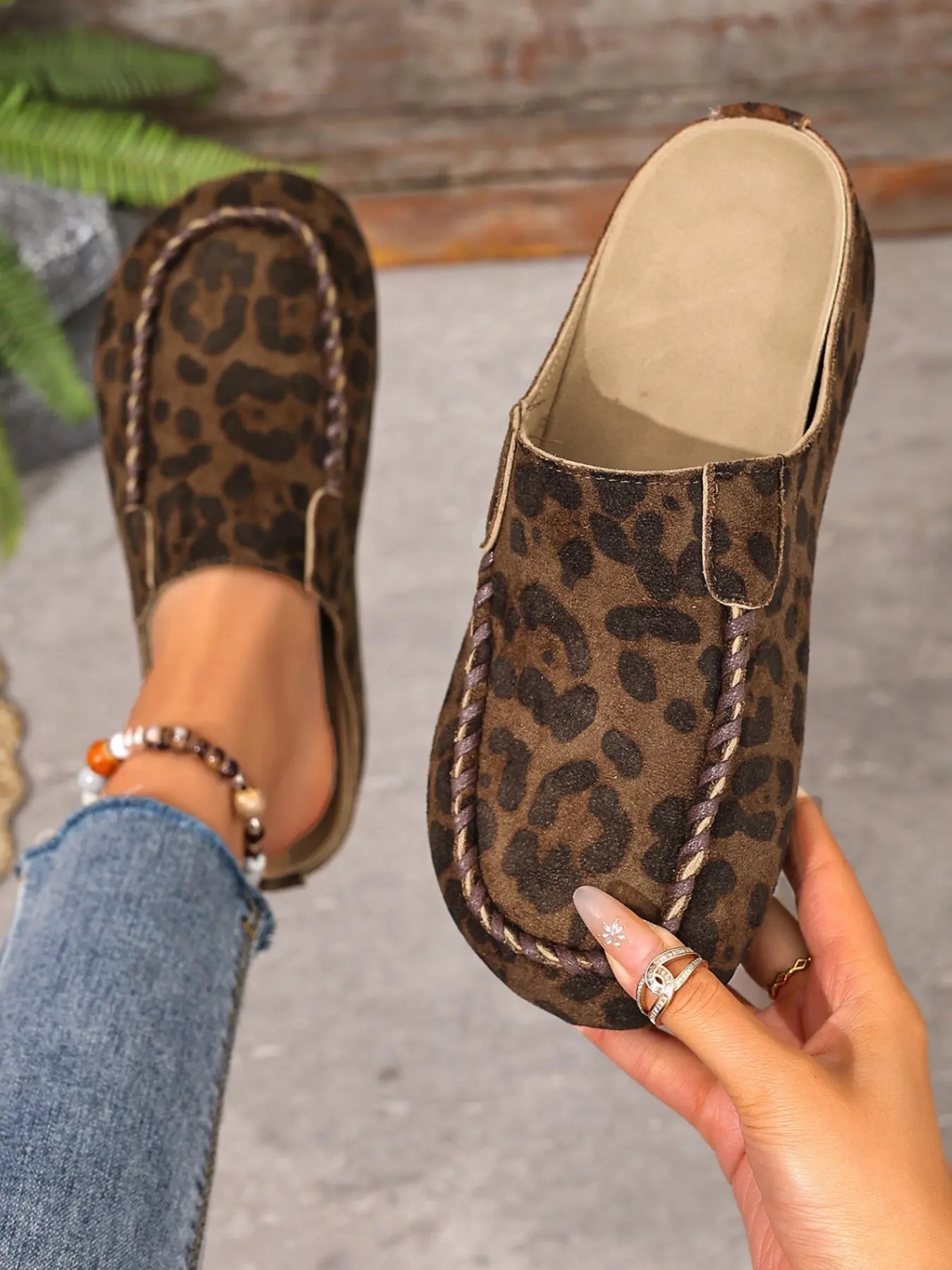 Women's Casual Suede Moccasin Slippers