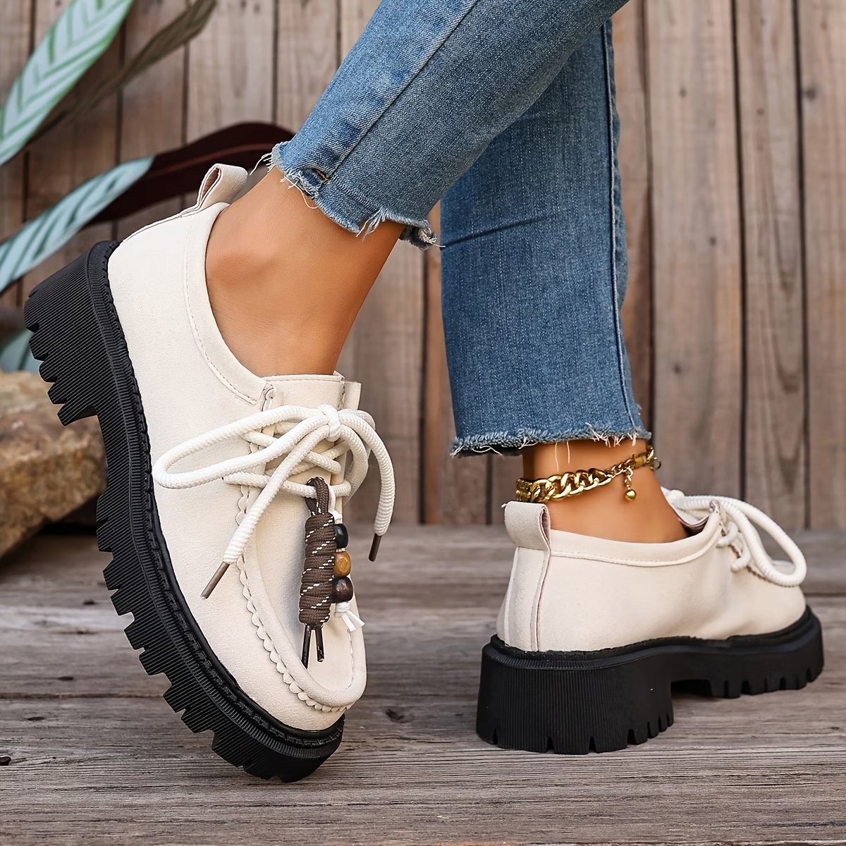Women's Lace-Up Oxford Shoes