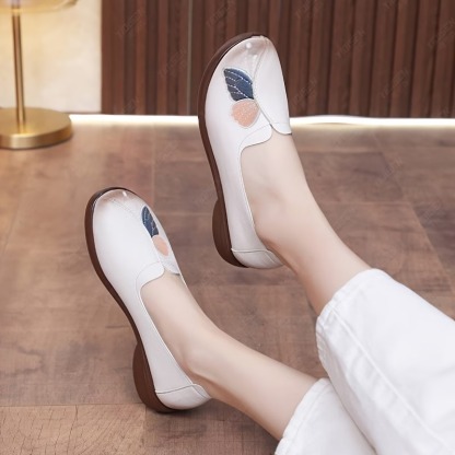 Women's Faux Leather Mom Shoes