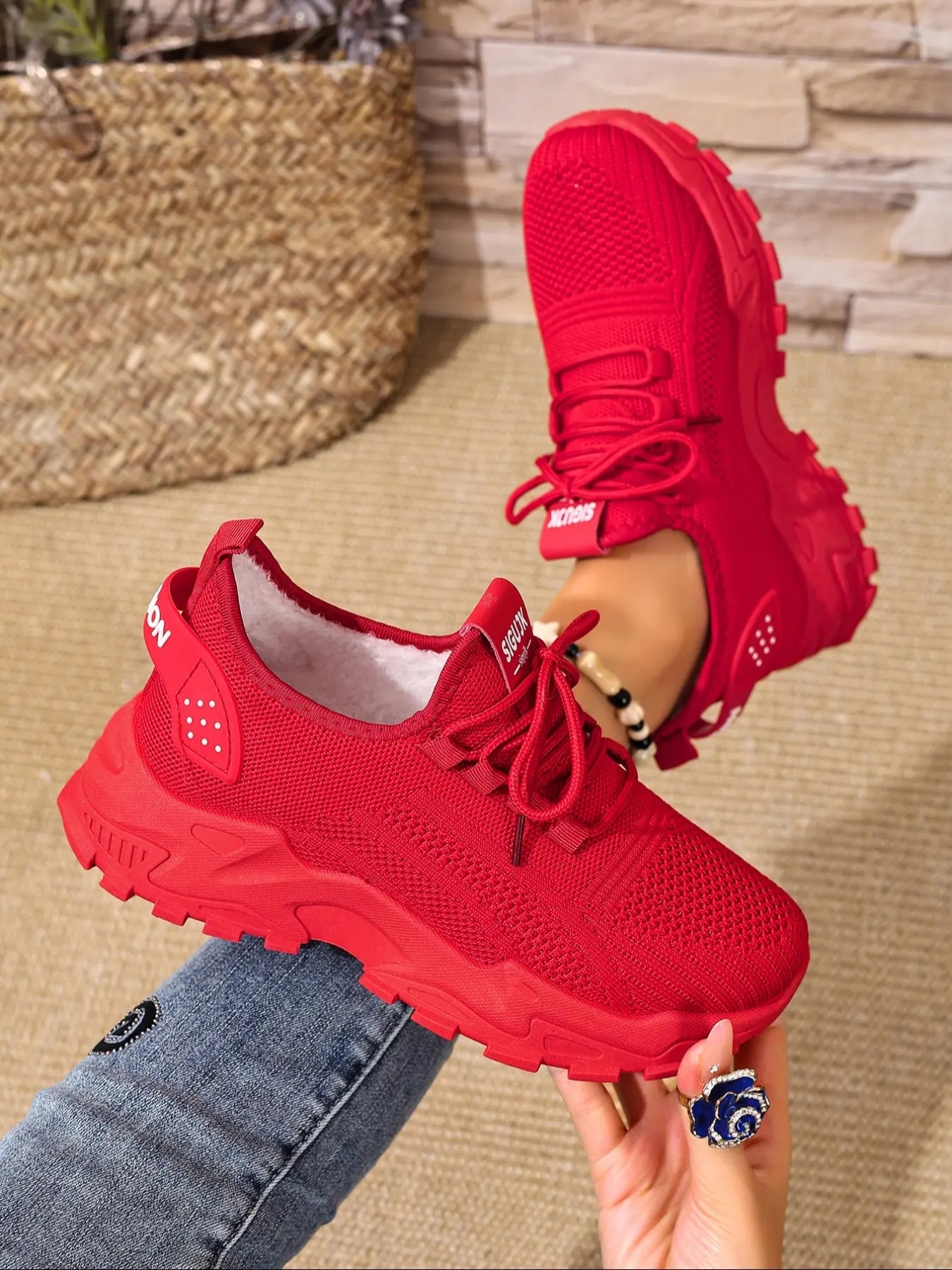 Women's Knit Fleece Lined Sneaker