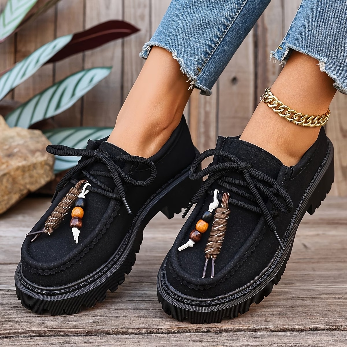 Women's Lace-Up Oxford Shoes