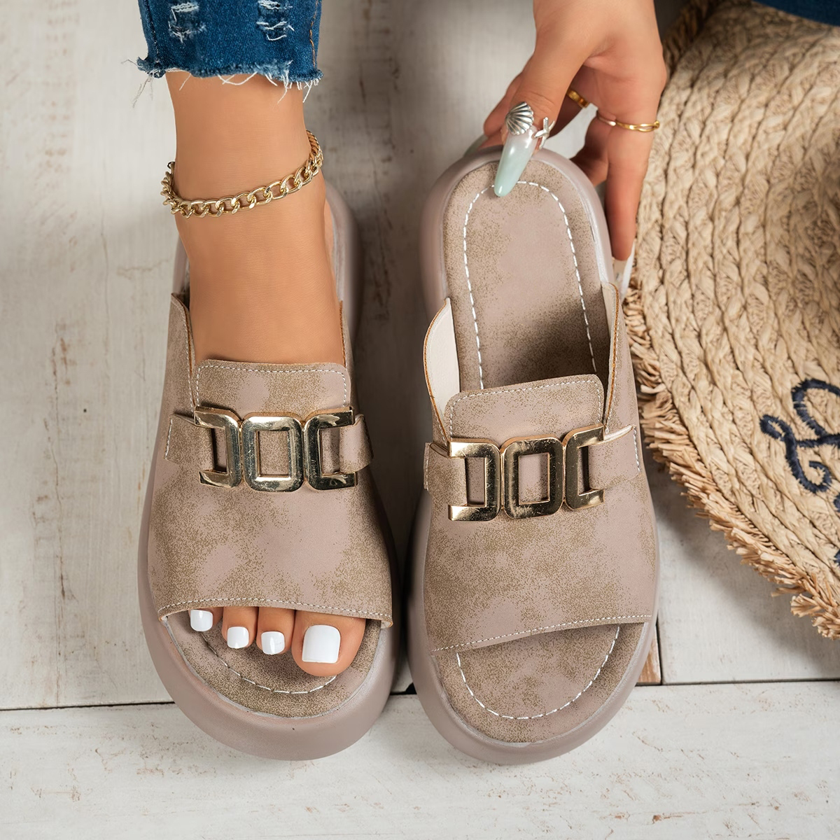 Women's Premium Buckle Slippers