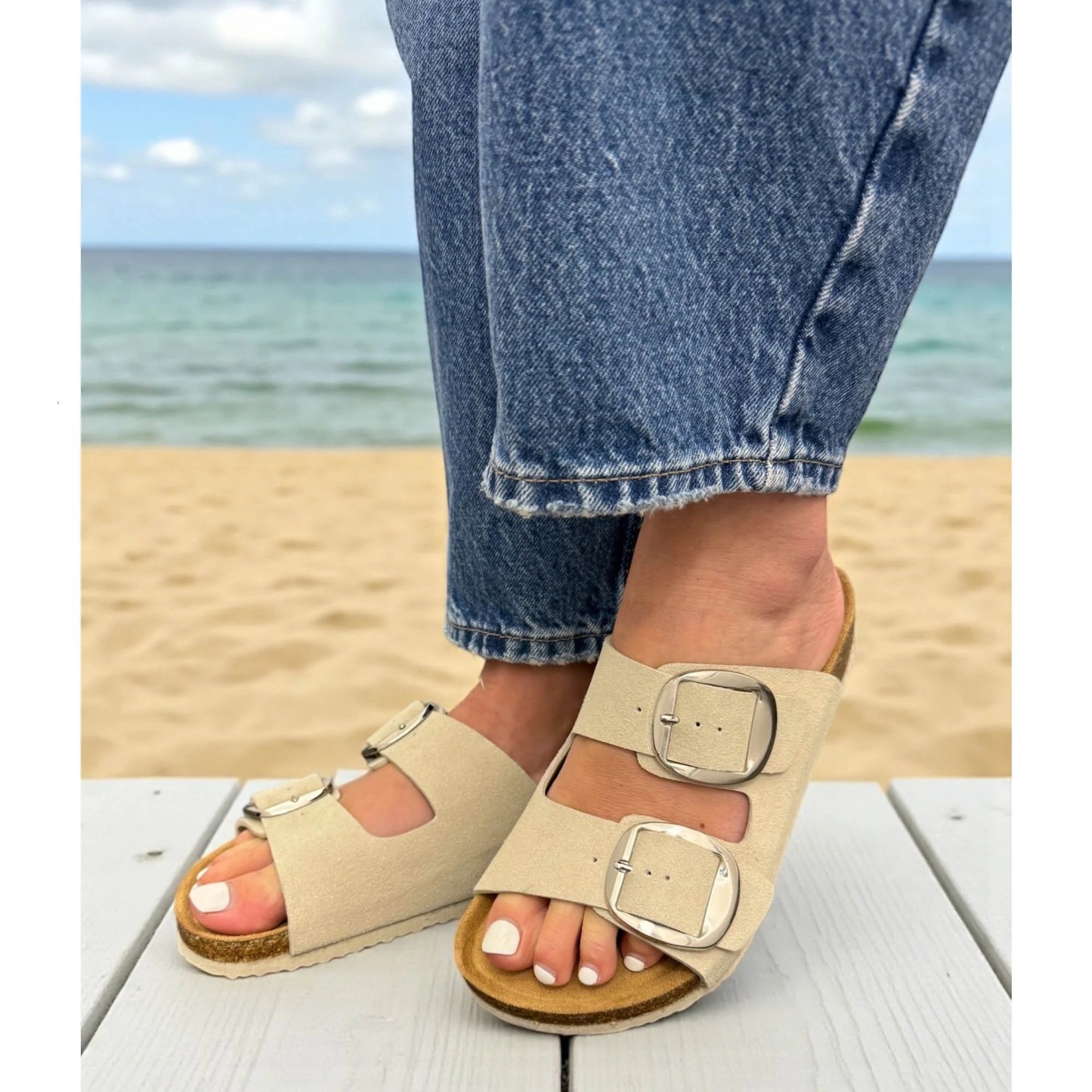 Women's Flat Double Buckled Sandal