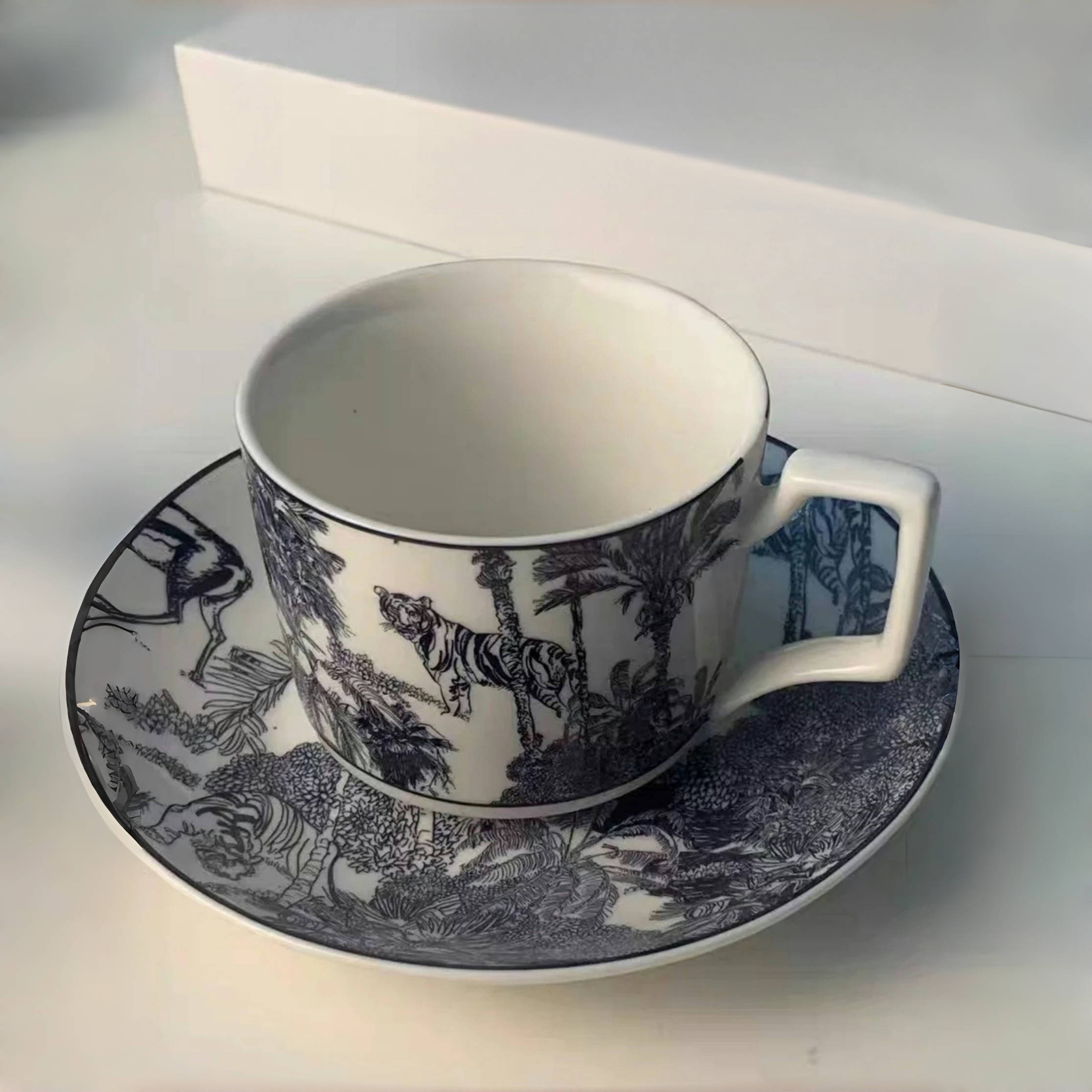 Jungle Toile Porcelain Teacup & Saucer Set