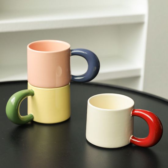 Round Ceramic Coffee Cup Hand Held Ceramic Mugs Household Breakfast Milk Cups