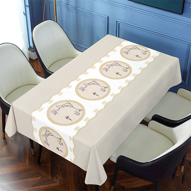 Besticktes, nicht abwaschbares, wasser- und fettdichtes Tischtuch